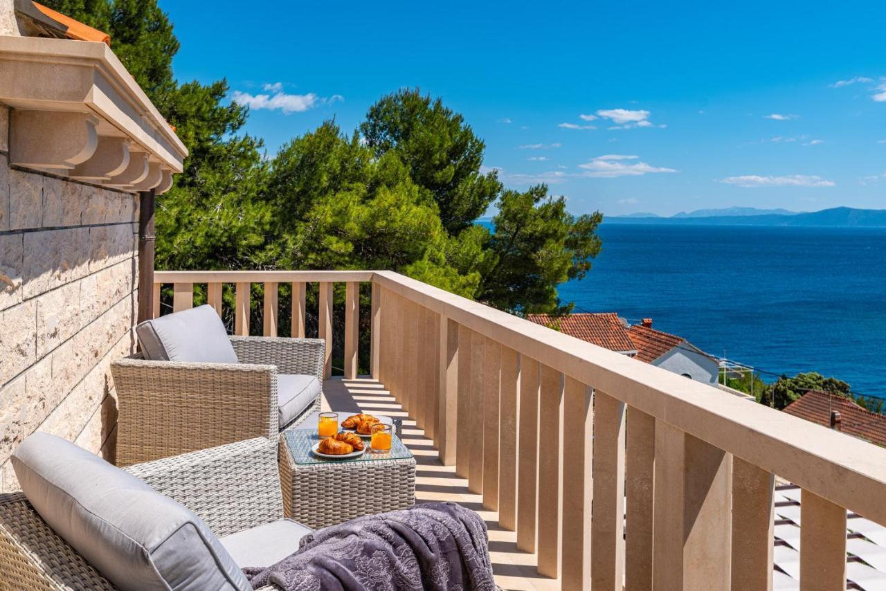 Villa Kadena - Luxury Seaside Villa With Private Heated Pool Selca  Exterior photo